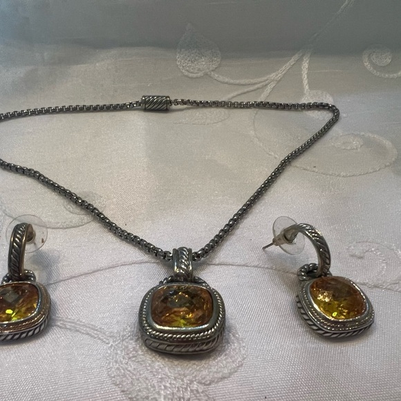 Silver tone Citrine Necklace & Pierced earings - Picture 3 of 5